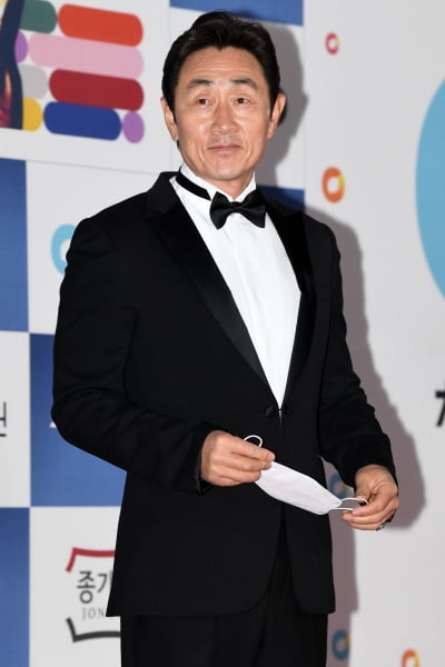 [TEN 포토] 허준호 '청룡영화상 남우조연상 수상'