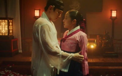 '옷소매 붉은 끝동' 이준호X이세영, 아찔한 욕조 엔딩…최고 10.3%