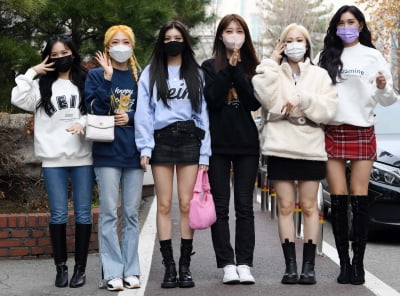 [TEN 포토] 에버글로우 '6개월만에 인사드려요'