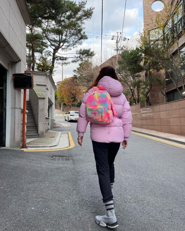 '한재석♥' 박솔미, 등원길 딸둠맘의 행복 모먼트 "오랜만에 찍어주네요" [TEN★]