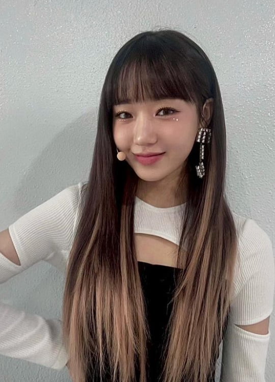 위키미키 최유정, 눈·코·입 다 들어간게 신기한 '작은 얼굴' [TEN★]