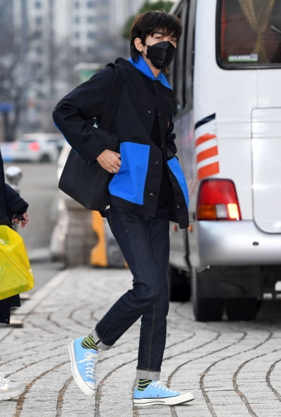 [TEN 포토] 이승윤 '멀리서도 돋보이는 완벽비율 '