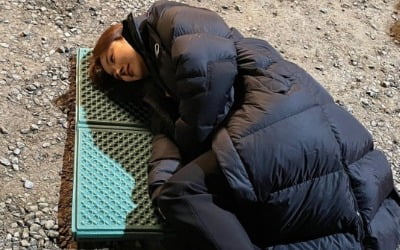 '딸둘맘' 소이현, 흙바닥 가리지 않고 철푸덕+넋 나간 얼굴 "아무 생각 없다" [TEN★]