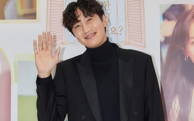 '해피 뉴 이어' 이동욱 "이광수도 출연료 50% 깎지 않았냐" 너스레에 이광수 '당황'