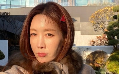 '재미교포♥' 김정은, 대저택 정원 "낙엽 청소 고민 중"…혼자하긴 너무 넓어 [TEN★]