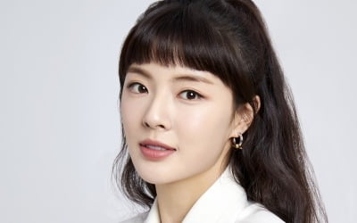 [TEN인터뷰] 이선빈, "'술도녀' 인기 비결…자유로운 욕→찐친 케미"