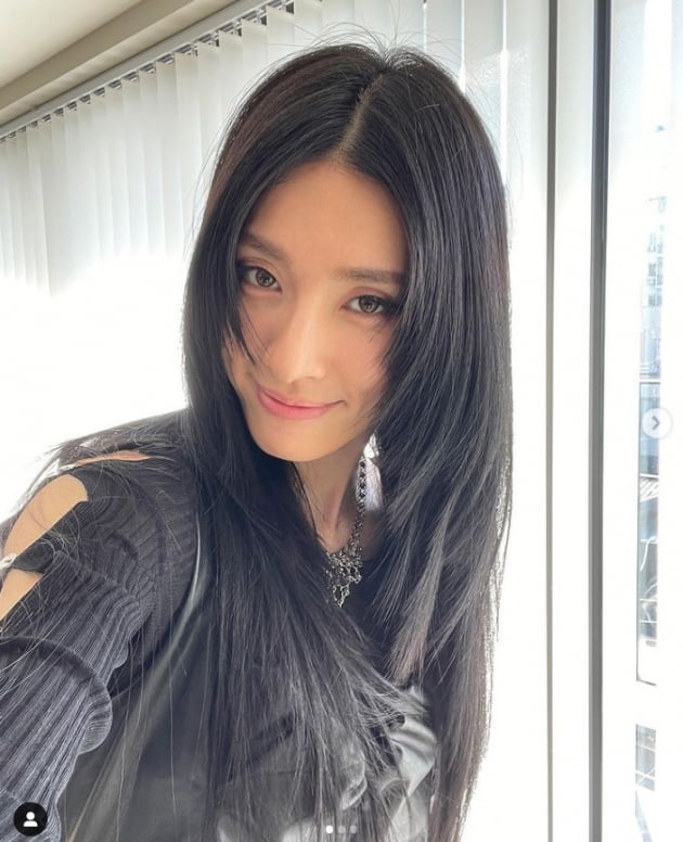 '스우파' 모니카, 햇살 같은 매력...따뜻한 미소[TEN★]