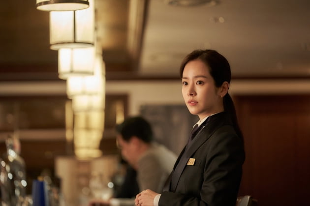 한지민./ 사진제공=CJ ENM/티빙/(주)하이브미디어코프
