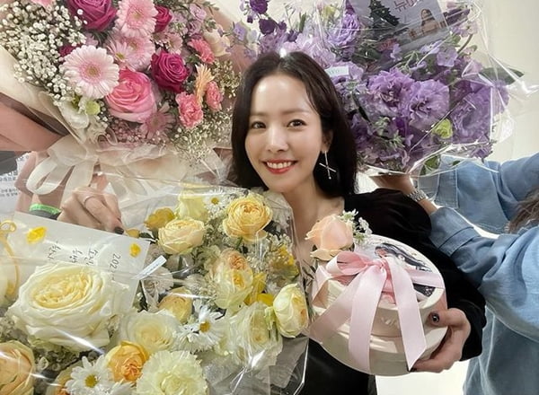 사진=한지민 인스타그램
