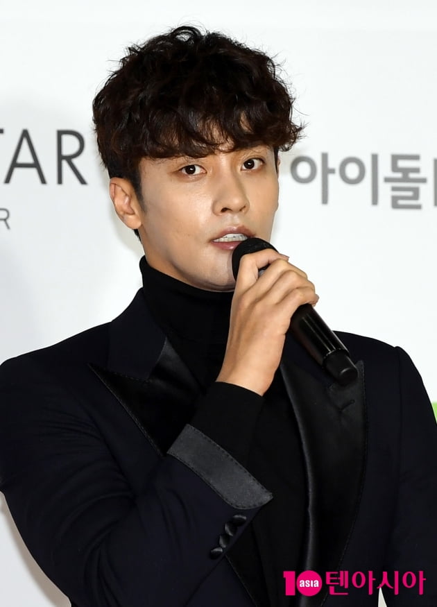 [TEN 포토] 성훈 '훈내 진동하는 외모'