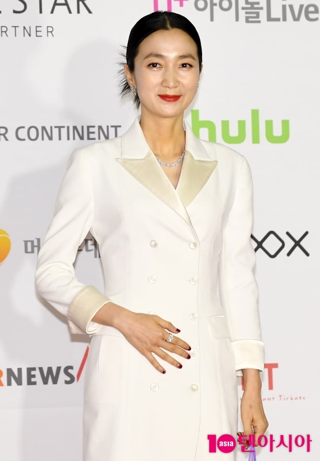 [TEN 포토] 김주령 '단아한 미소'