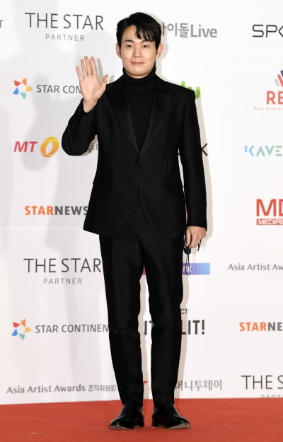[TEN 포토] 류경수 '반갑습니다'
