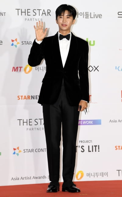 [TEN 포토] 임영웅 '클라스가 다른 비주얼'
