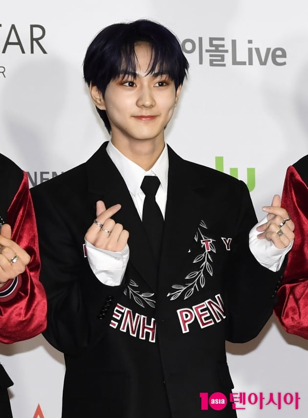 [TEN 포토] 엔하이픈 선우 '빠져드는 멋짐'