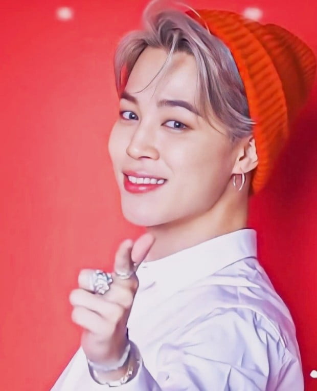 방탄소년단 지민의 시즌송 계절... '크리스마스 러브' 유튜브 최단 4000만 돌파