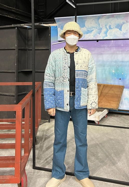 '정호연♥'이동휘, 톱모델 출신 여친 만나면 이러나? 독보적인 패션 센스 [TEN★]