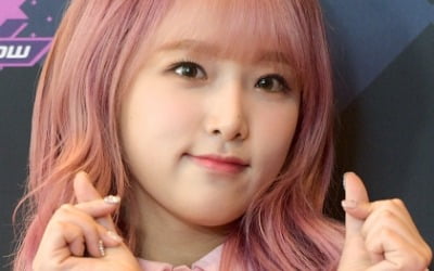 [공식] 최예나, 재벌회장 루머 법적 대응 "무관용 대응"