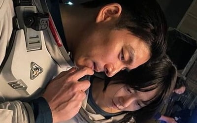 '제작자' 정우성, 공유X배두나 포착...셀카 보다 더 잘 찍네[TEN★]