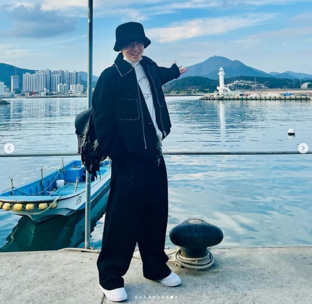 위너 강승윤, 패셔니스타의 화려한 외출...GD운동화가 포인트[TEN★]