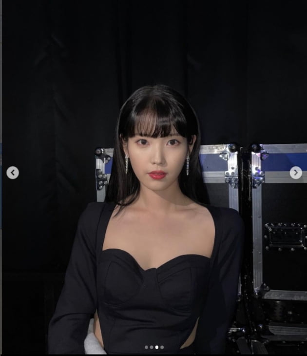 아이유, 햇살 같은 매력...오늘도 이쁨[TEN★]