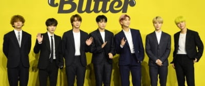 [TEN피플] '개인 SNS 개설' 하나의 BTS 넘은 맞춤형 소통 진화