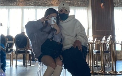 '이지훈♥' 아야네, "오늘 생일, 드라마 한 장면 같은 건 없어" 애정 넘치는 신혼 [TEN★]