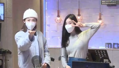 다비치 강민경 "이해리 때문에 고막 너덜너덜…오른쪽 귀 잘 안 들려" ('정희')