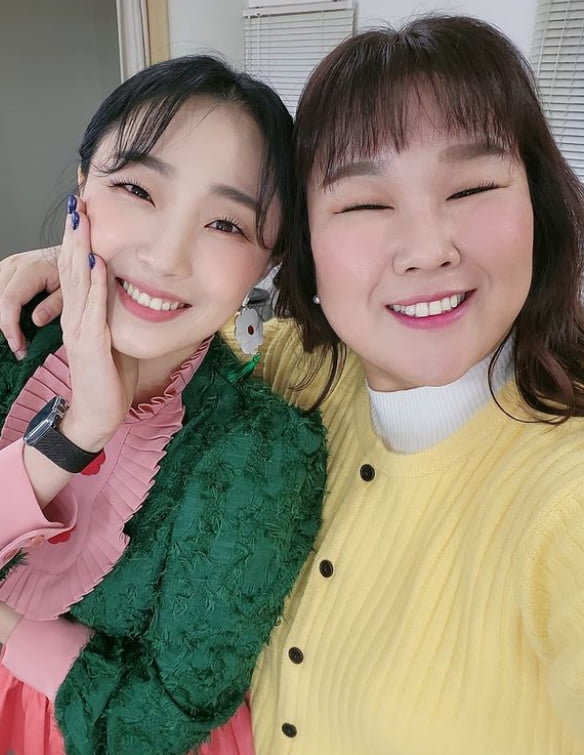 '10kg 감량' 김민경, '미녀 개그우먼' 옆에서 '자체 발광' 미모 [TEN★]