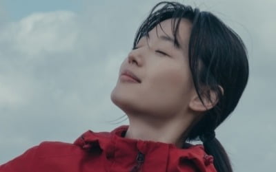 전지현, '지리산' 종영 소감…"기나긴 여정 힘들기도 했지만 추억 많다"