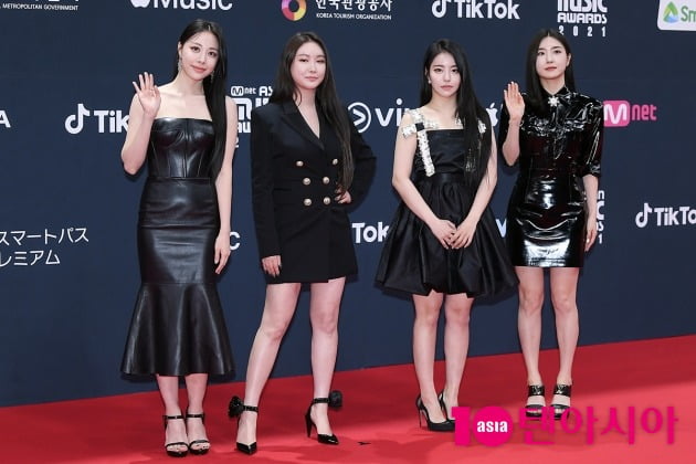 브레이브걸스 "해체 위기였는데..." 눈물의 수상 소감 [2021 MAMA]