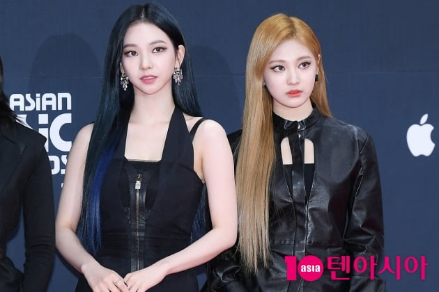 [TEN 포토] 에스파 카리나-닝닝 '볼수록 예뻐'