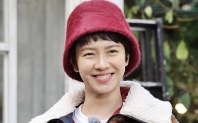 숏컷 굴욕 없는 송지효, 이유 있는 미모 부심…"카페 알바하다가 캐스팅" ('런닝맨')