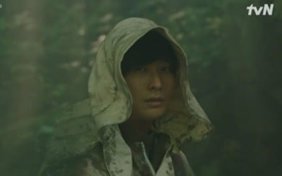 '지리산' 생령 주지훈, 마지막까지 전지현 추적 도왔다
