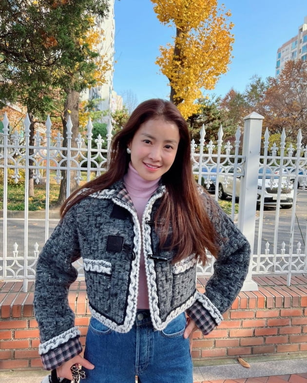 '외식사업가♥' 이시영, 걸어다니는 명품…C사룩으로 발랄+러블리 매력 [TEN★]