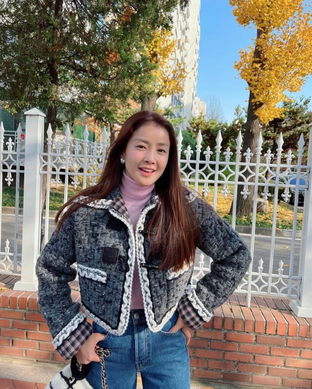 '외식사업가♥' 이시영, 걸어다니는 명품…C사룩으로 발랄+러블리 매력 [TEN★]