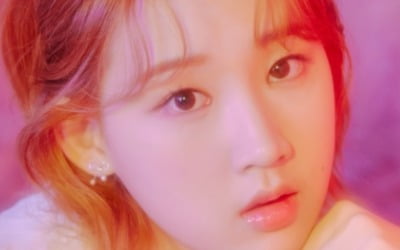 [공식] '활동 중단' 위클리 신지윤, 4개월 만 팀 복귀→7인조 활동 시동