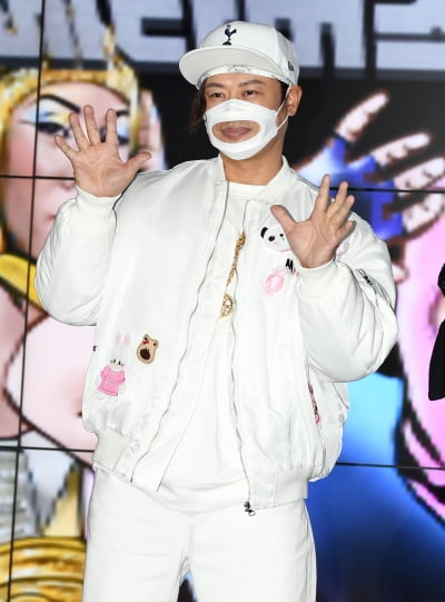 [TEN 포토] 양치승 '관장님의 부캐 상큼하게'