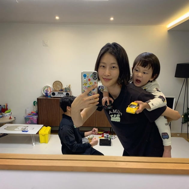 'S전자 엔지니어♥' 이현이, 톱모델도 육아 앞에선 별 수 없어 "퇴근 후 일과" [TEN★]