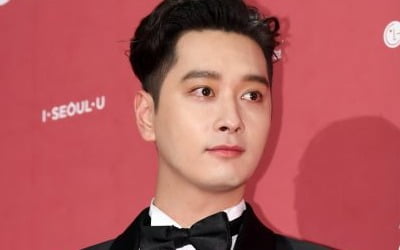 [전문] 2PM 황찬성, 혼전 임신+결혼 발표 "생명 축복...마음의 안식처"