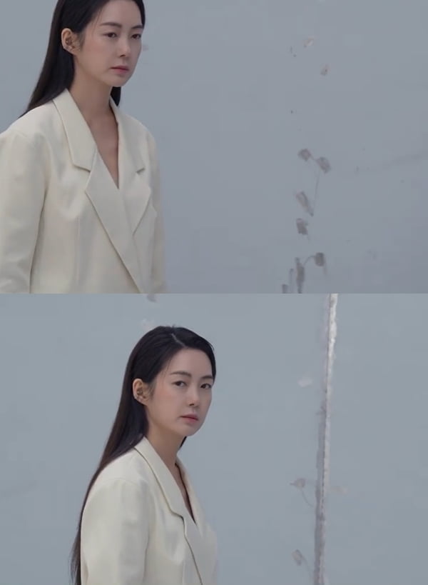 사진=이요원 인스타그램