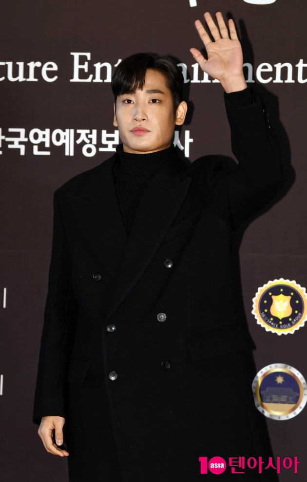 [TEN 포토] 박재정 '손남신의 화려한 인사'