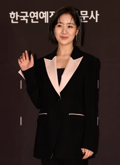 [TEN 포토] 진지희 '여성미 물씬'