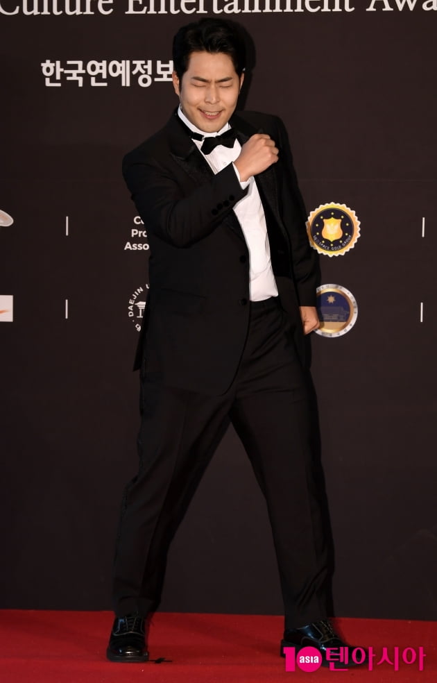 [TEN 포토] 김해준 '기분 좋아'