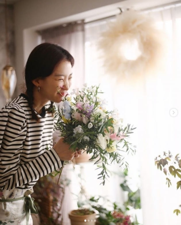 장희진, 청량한 미소가 매력적인 배우...힐링타임[TEN★]