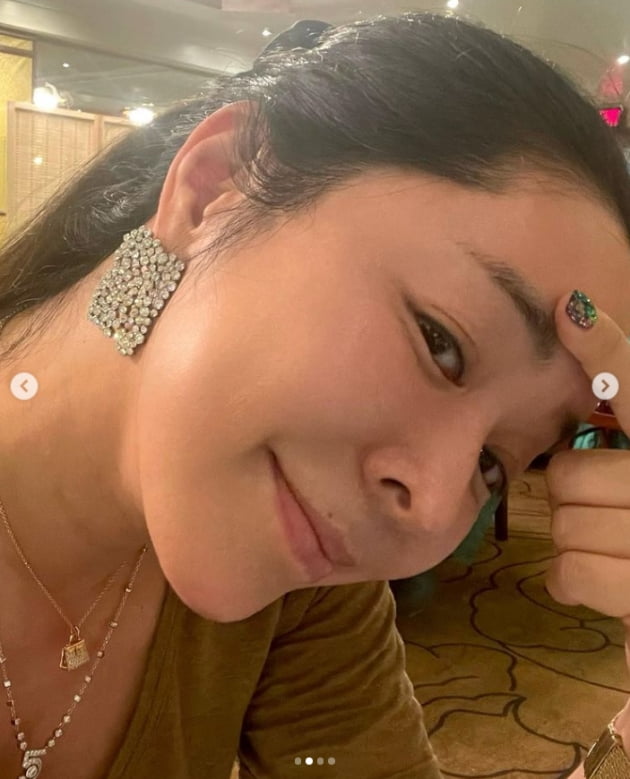 '사업가♥' 이혜영, 하와이에서 행복한 미소...하나씩 사신꼬[TEN★]