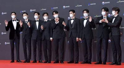 [TEN 포토] SF9 '여심 사로잡는 슈트핏'