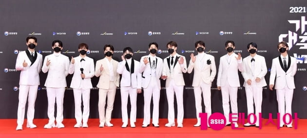 [TEN 포토] 세븐틴 '남자의 향기'