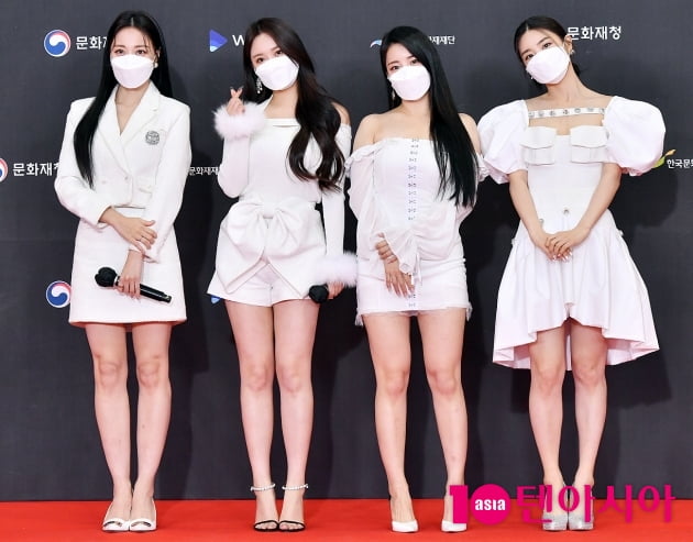 [TEN 포토] 브레이브걸스 '사랑스러운 화이트룩'