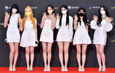 [TEN 포토] 스테이씨 '선명한 인형 비주얼'
