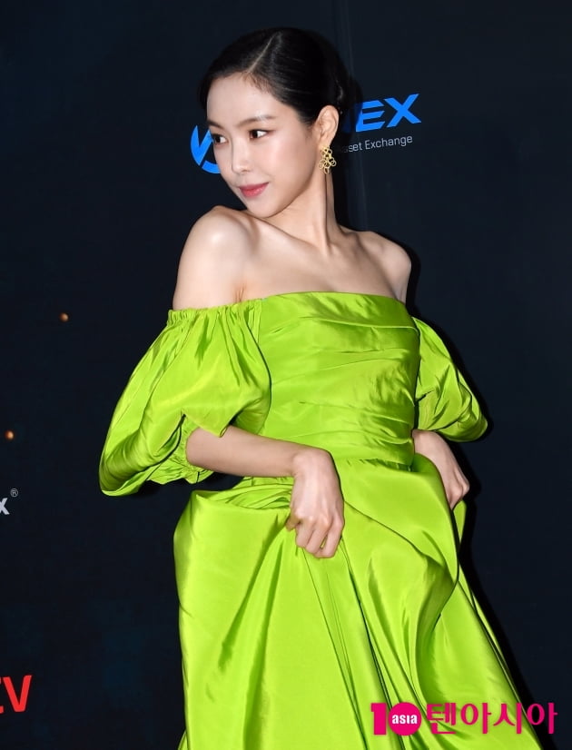 [TEN 포토] 손나은 '아름답다는 말로 부족해'
